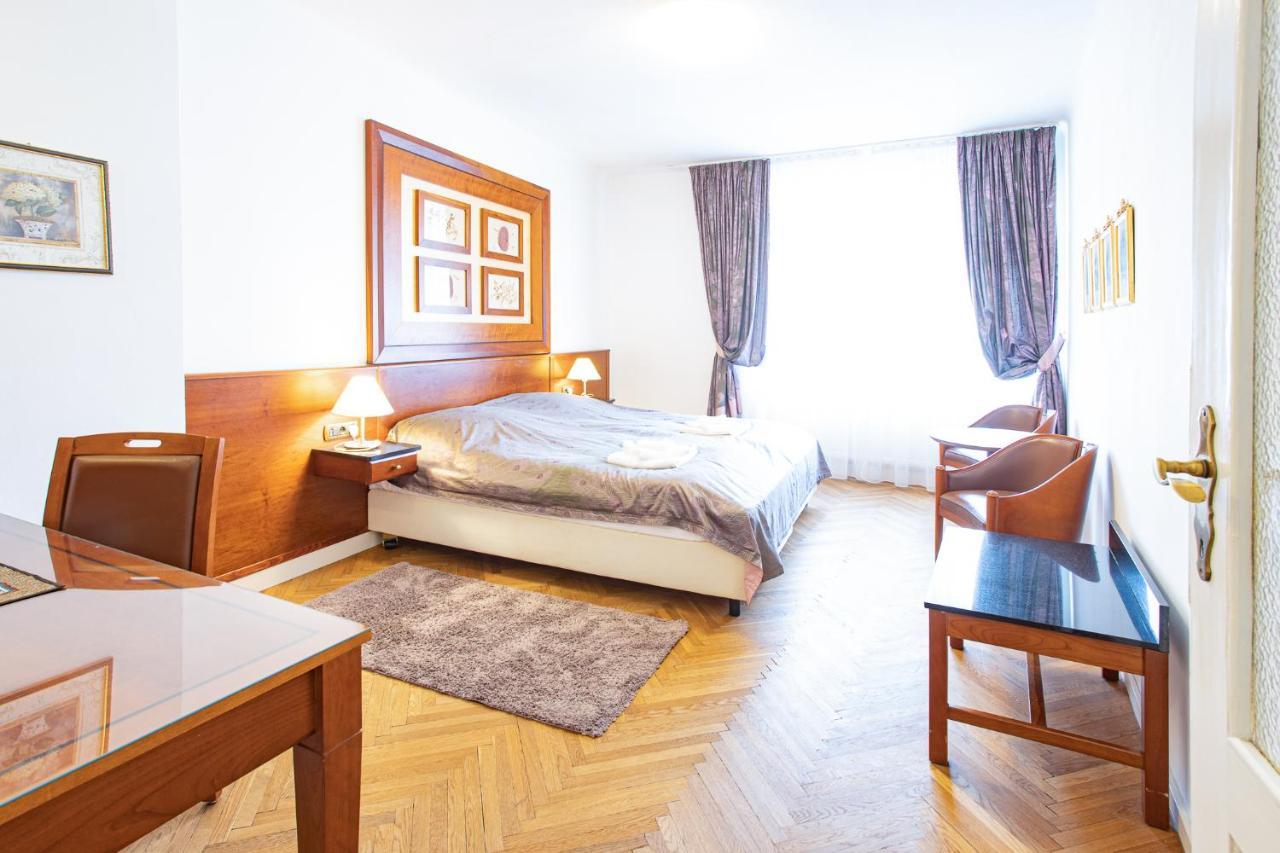 Melissa Apartments Karlovy Vary Luaran gambar